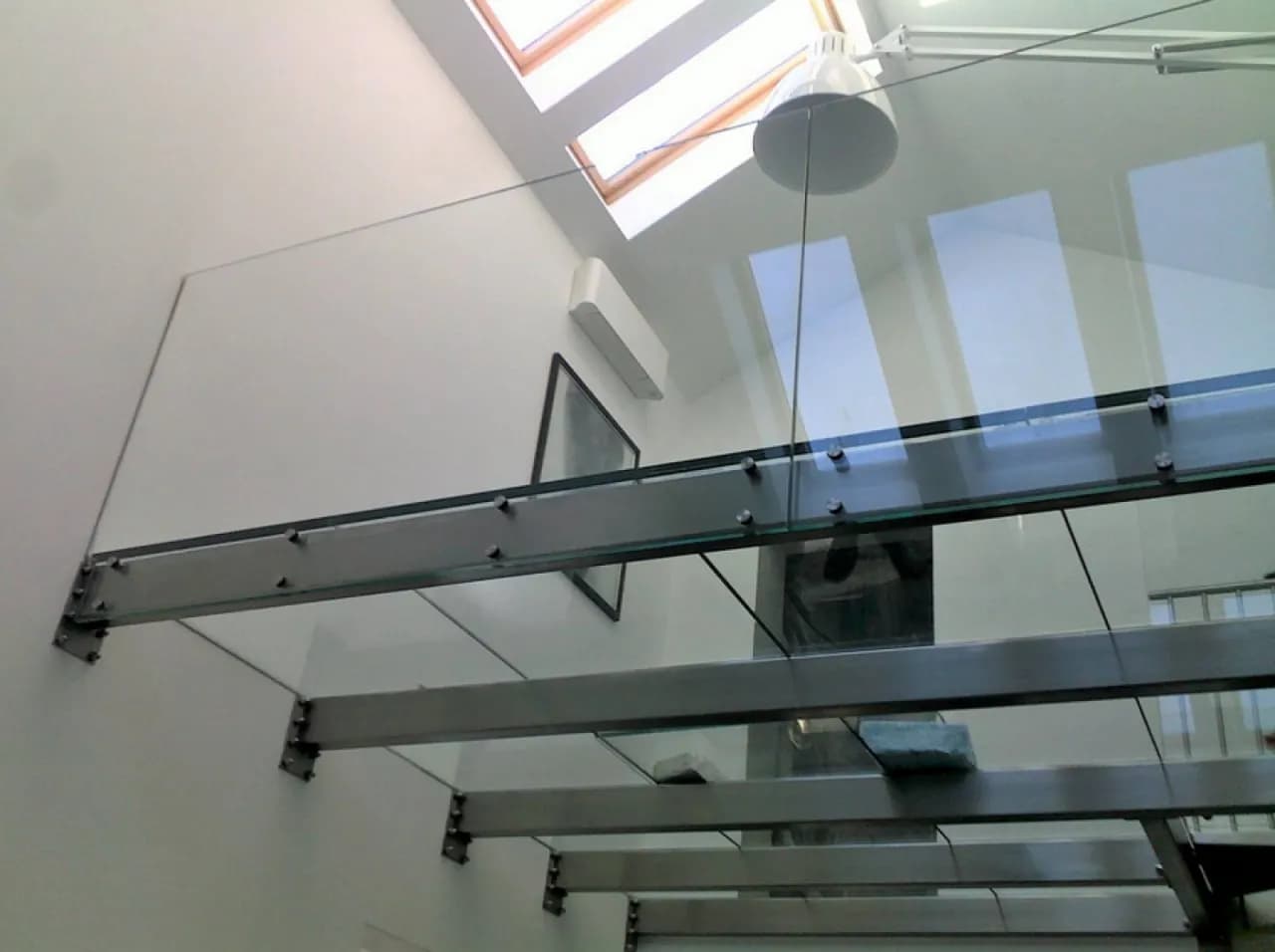 Czy antresola jest kondygnacją? Odkryj istotne różnice prawne